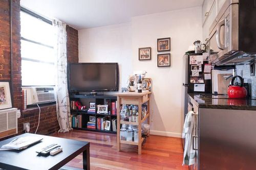 Building Photo - 152 Rivington St