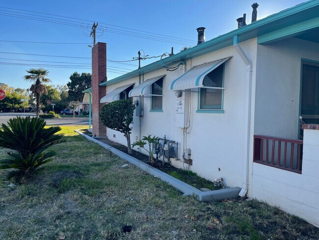 Foto del edificio - Great 4 bedroom 2 bath home