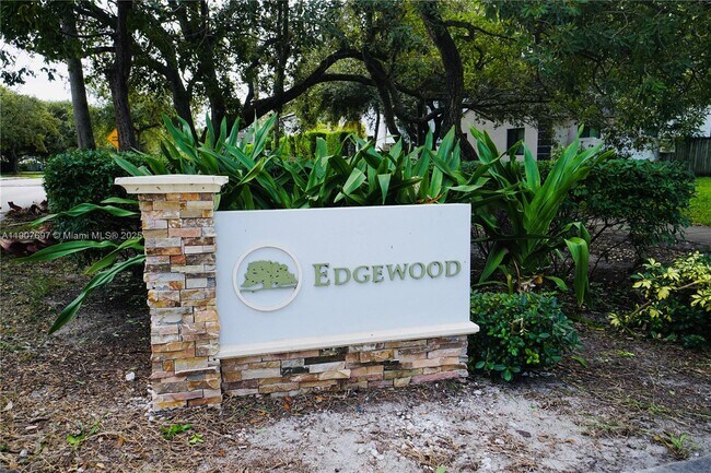 Foto del edificio - 1505 SW 27th Ct