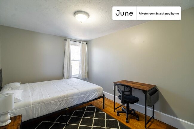 Building Photo - Room in Shared 4 bed/2 bath home