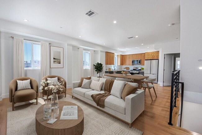 Photo - 2851 S Victoria Ave Apartment