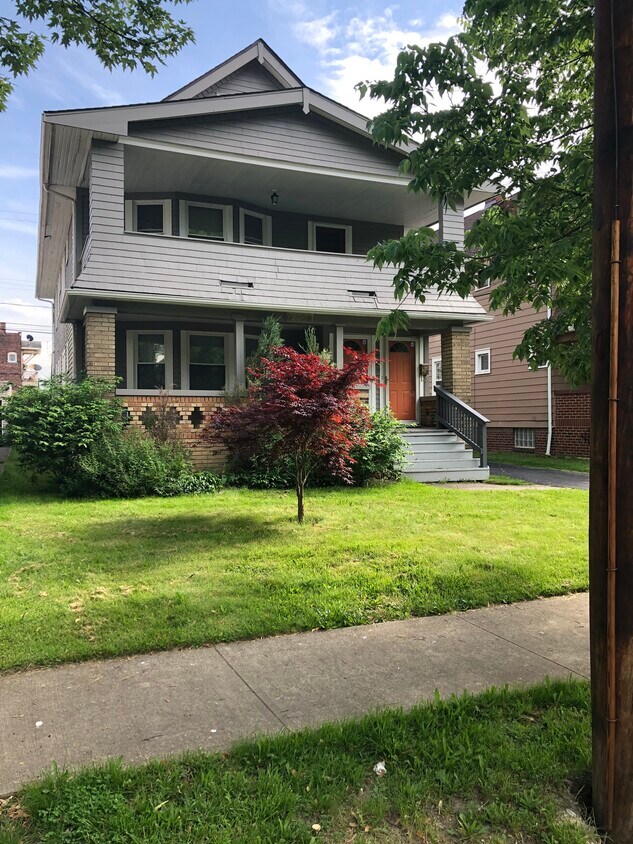 12306 Mt Overlook Ave, Cleveland, OH 44120 Apartments Cleveland, OH