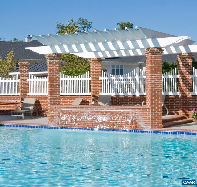 Building Photo - 1320 Silverbell Ct