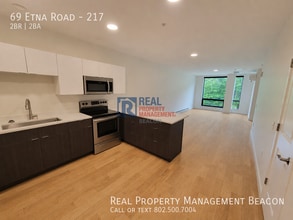 Building Photo - 69 Etna Rd