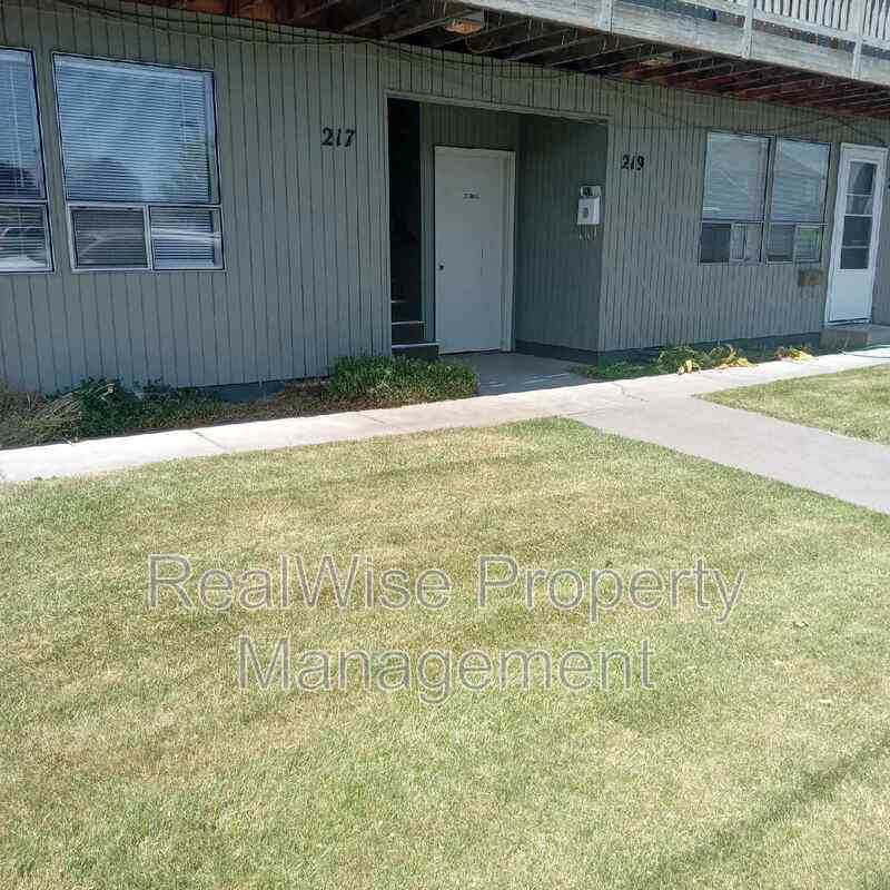 Foto principal - 217 NW 7th St