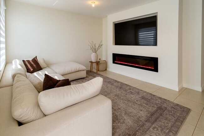 Foto del edificio - 10606 West 33rd Ct