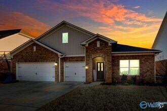 Building Photo - 120 Chesire Cv Ln