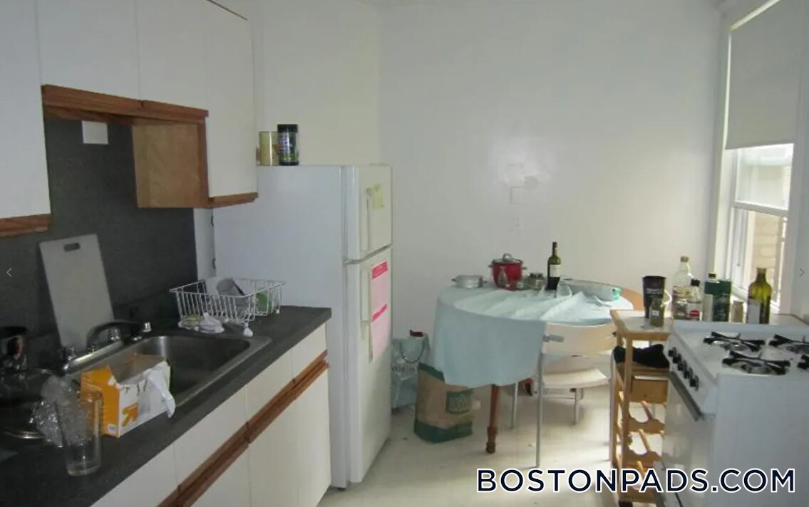 Foto principal - 1638 Commonwealth Avenue