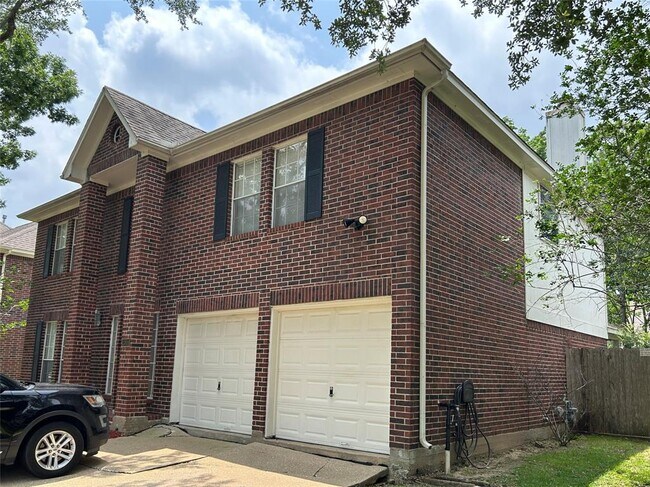 Foto del edificio - 13814 Rosebranch Ct