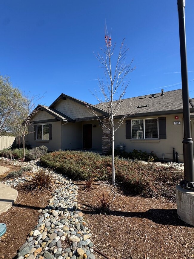 Foto del edificio - Sacramento St