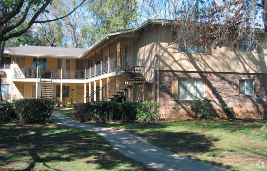 Building Photo - 5481 Carlson Dr