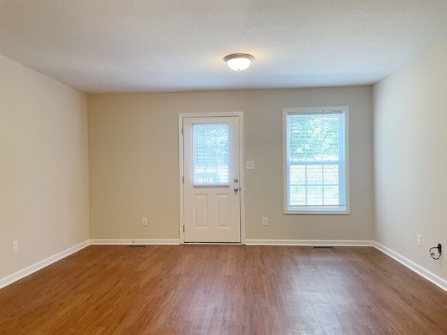 Foto del edificio - Upper Stone Apartments