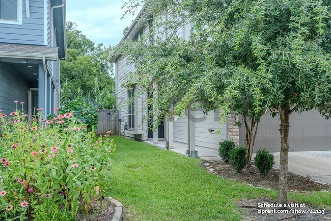 Foto del edificio - 711 Embercove Dr