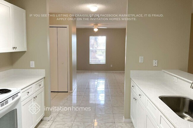 Building Photo - 103 Lake Catherine Cir