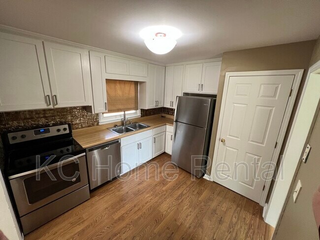 Foto del edificio - 6710 Hadley St