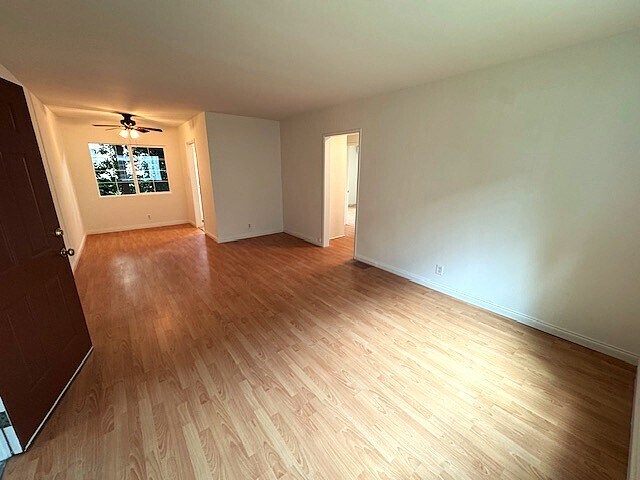 Sala de estar/comedor - 3413 W Alameda Ave