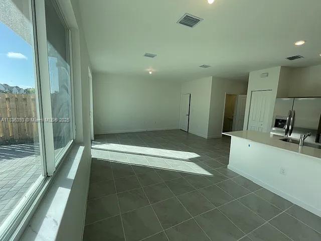Foto del edificio - 1323 SE 7th Ter