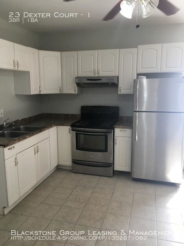 Primary Photo - 3 bedroom in Pawtucket RI 02860