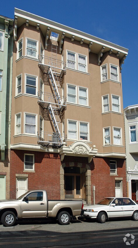 Primary Photo - 1355 Mason St