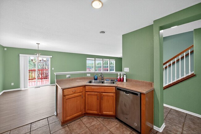 Building Photo - 16421 E Otero Ave