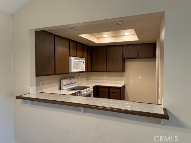 Building Photo - 545 S Ranch View Cir