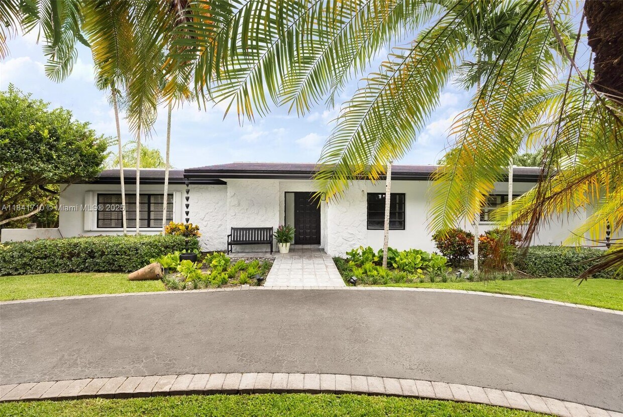 Foto principal - 11651 SW 72nd Pl