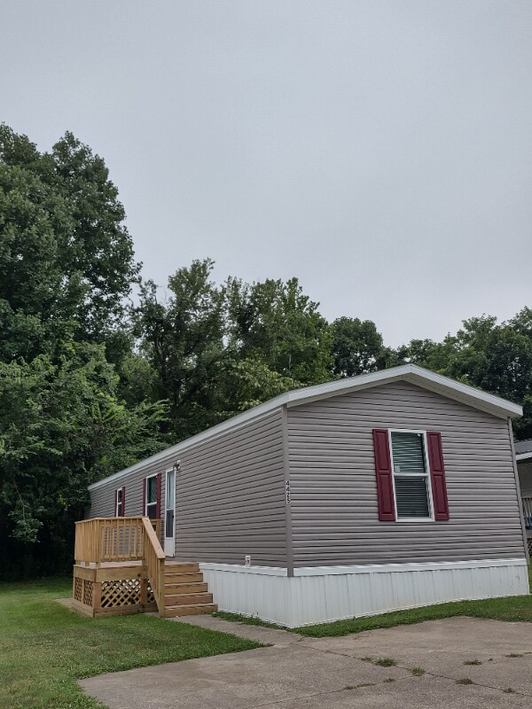 Foto del edificio - 221 Sand Hill Rd