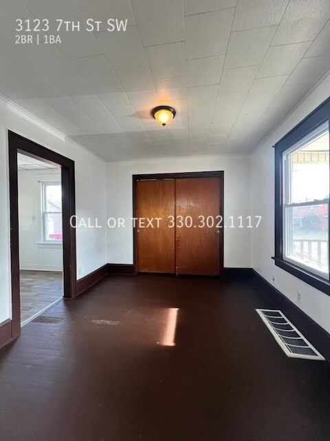 Building Photo - Spacious 2 bedroom home for rent - Canton SW