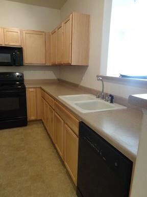 Building Photo - 2BR/2BA Ground Floor Condo with 2 Patios in GVR!