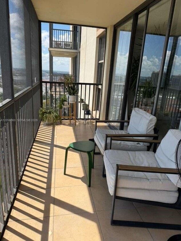 Photo - 20335 W Country Club Dr (Aventura, FL)