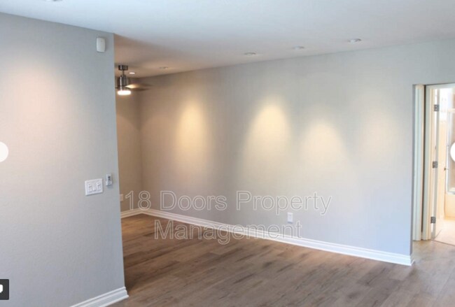 Foto del edificio - 4747 Hamilton St