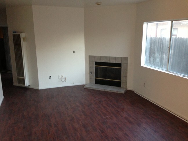 Foto del edificio - 962 W Oliver St