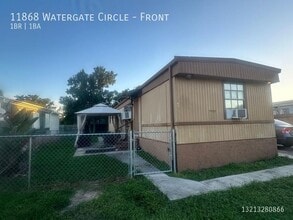 Building Photo - 11868 Watergate Cir