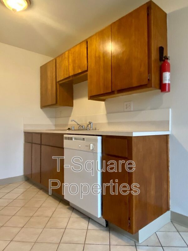 Foto del edificio - 5804 Hwy Pl