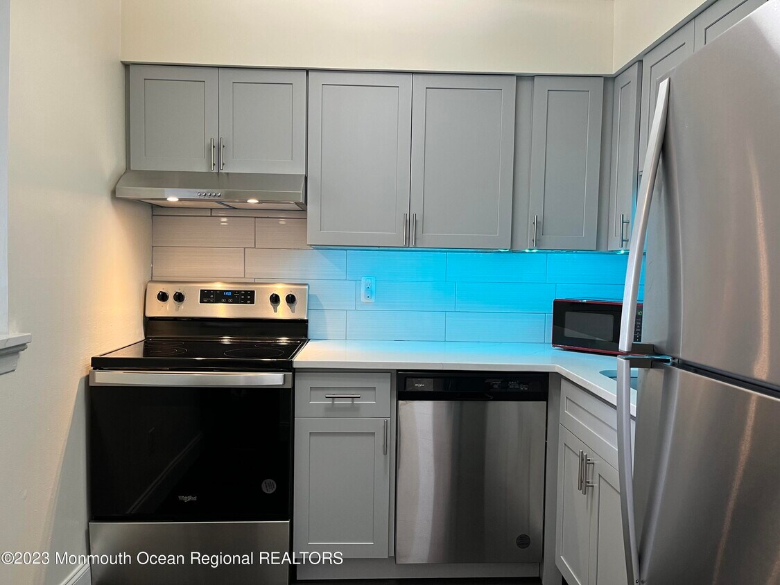 Foto principal - 47 Greenwood Dr