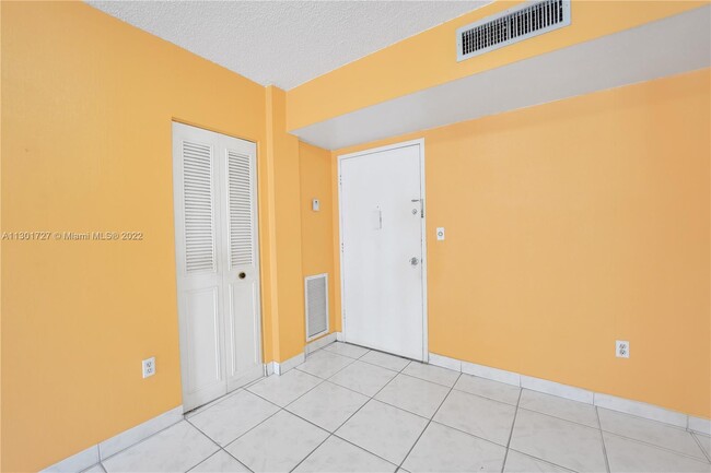 Building Photo - 6701 NW 169th St