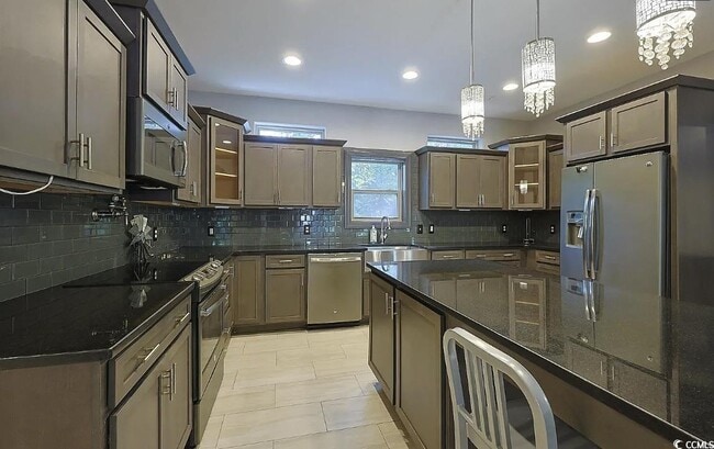 Building Photo - 1065 Wigeon Dr