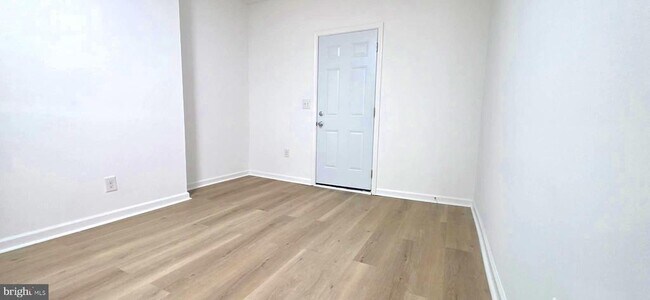 Foto del edificio - 43 S 54th St