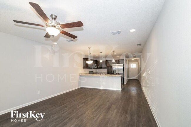 Foto del edificio - 11247 Margarets Landing Pl.
