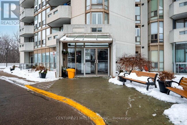 Building Photo - 20 McFarlane Dr