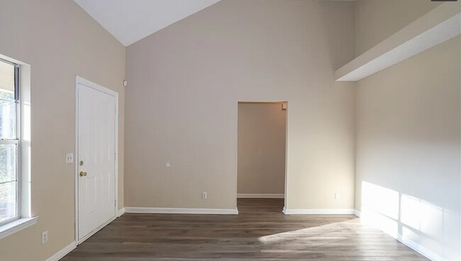 Foto del edificio - Move-In Ready 3BR/3BA Home in Prime Sandfl...