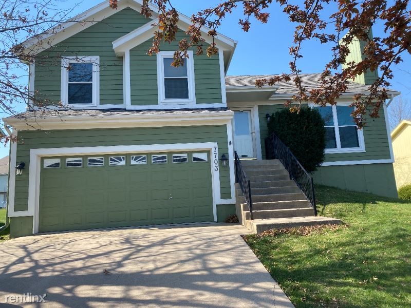 Primary Photo - 4 br, 3 bath House - 7703 W 156th Ter