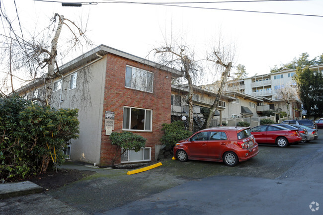 Building Photo - Terrace View Apartments