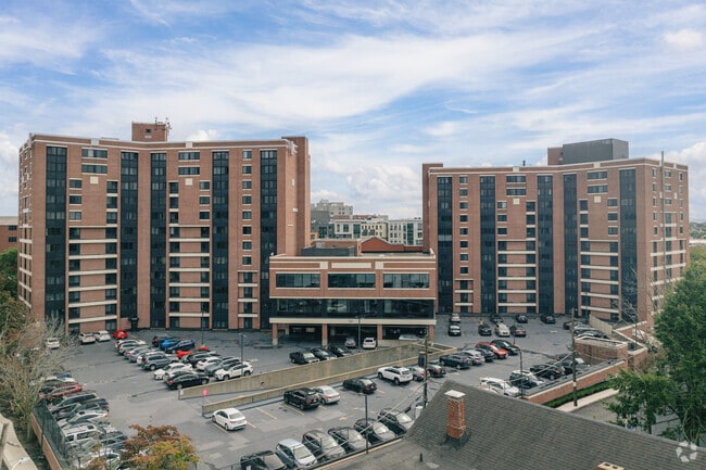 Building Photo - Arrive Malden