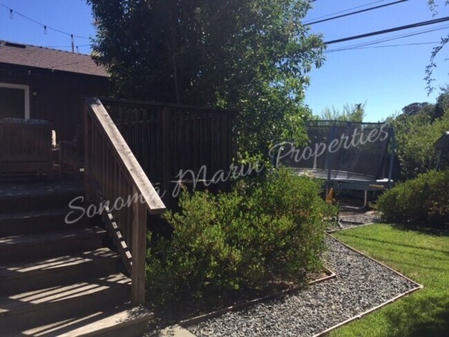 Foto del edificio - Great 3br/2ba Rincon Valley Home ~ Sonoma ...