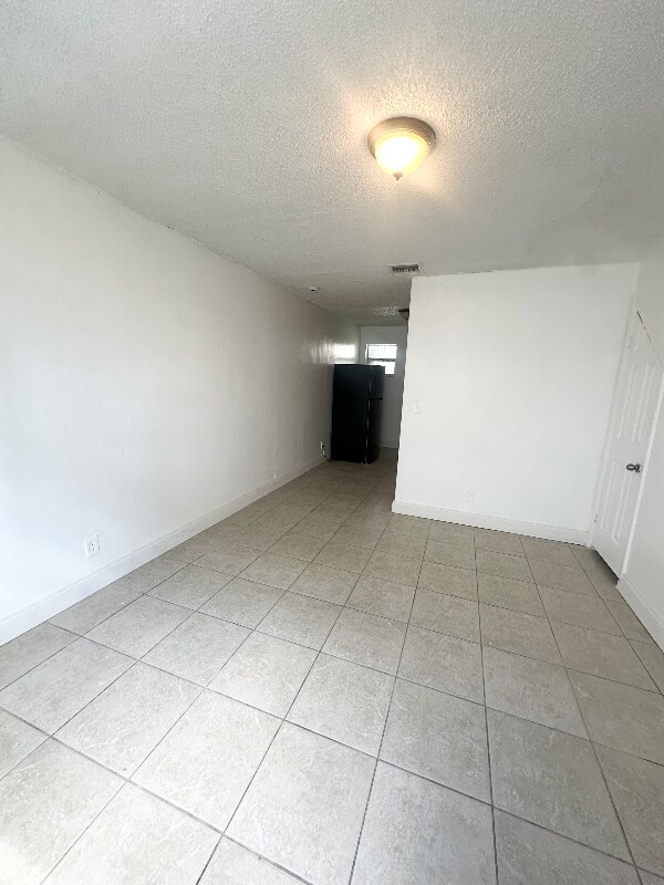 Foto del edificio - 1469 NW 2nd Ave