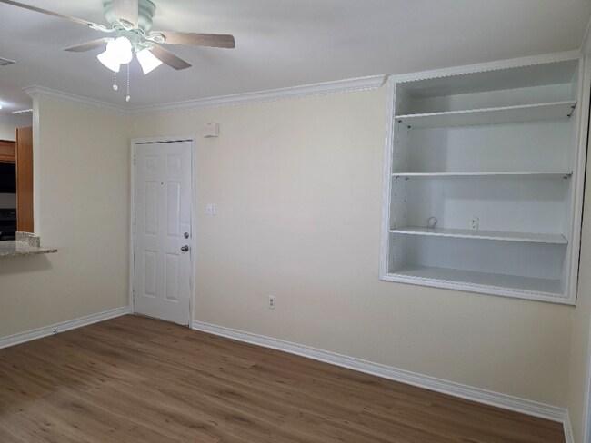 Foto del edificio - 4780 Pontchartrain Dr