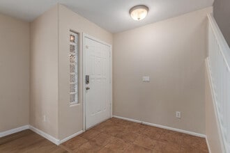 Building Photo - 42556 W Anne Ln