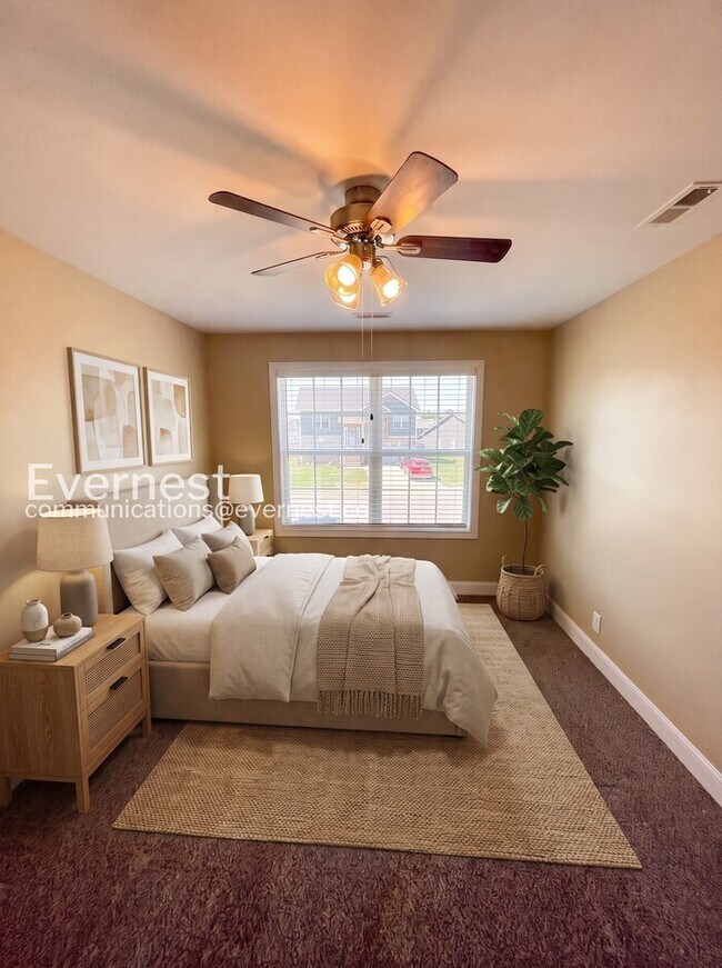 Building Photo - Limited Time Special Offer / 5 Bed, 2.5 Bath Home with Garage / Pet-Friendly / Vouchers Accepted ...