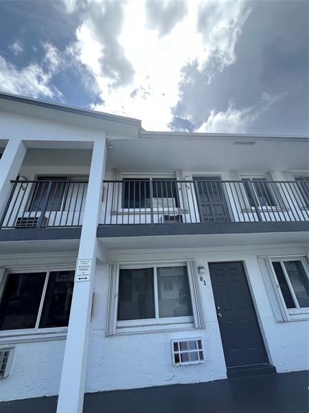 Primary Photo - 1818 E Oakland Park Blvd